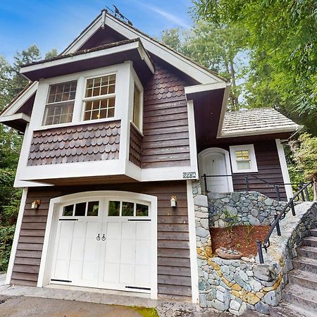 Serene Redwood Retreat Арката Екстер'єр фото