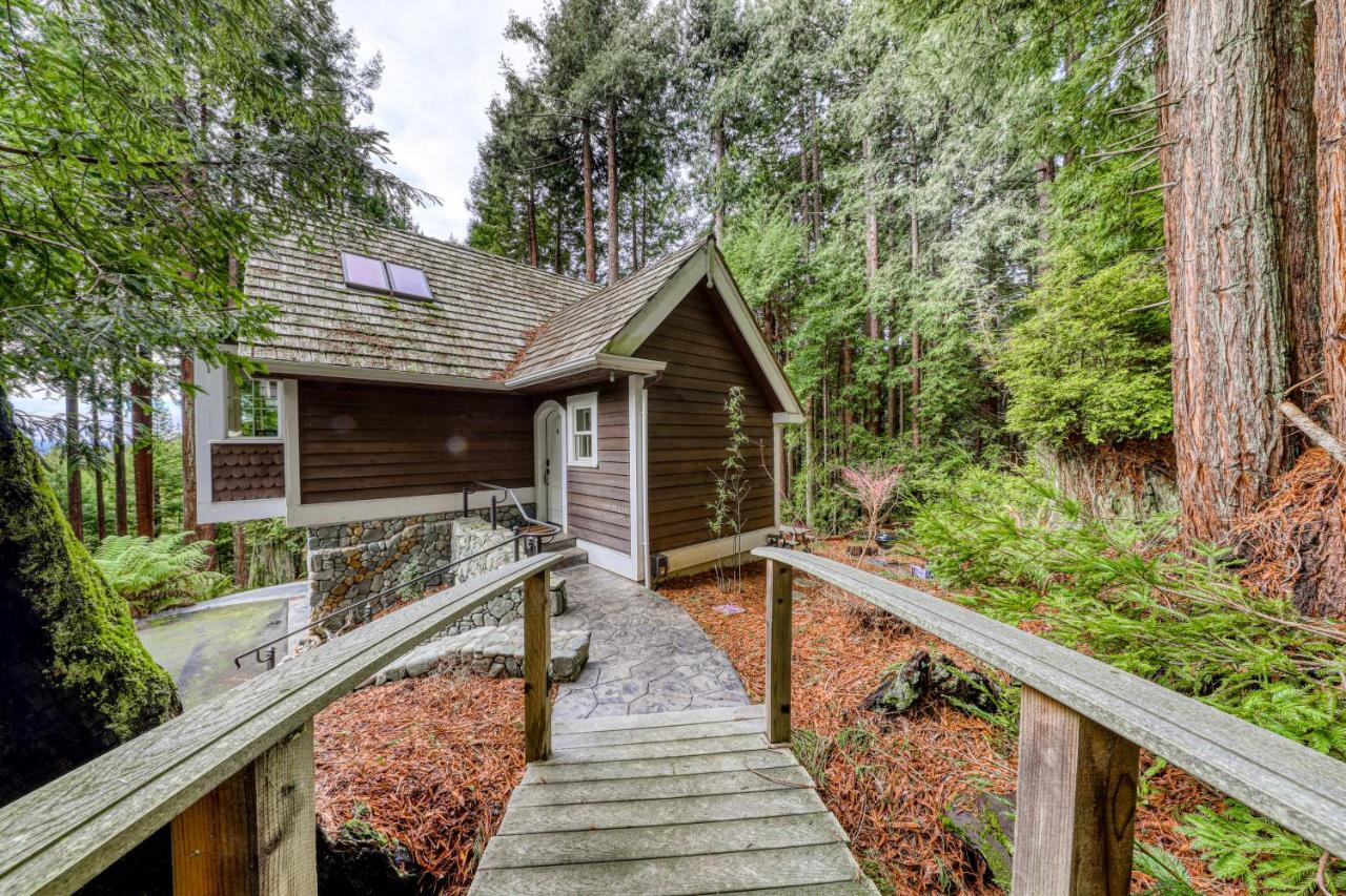Serene Redwood Retreat Арката Екстер'єр фото